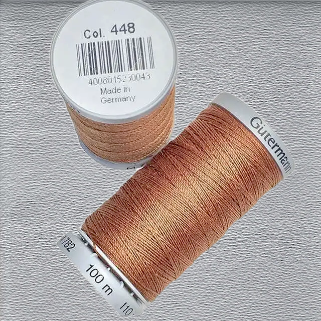 Gutermann garen extra sterk Kleur 448 licht bruin