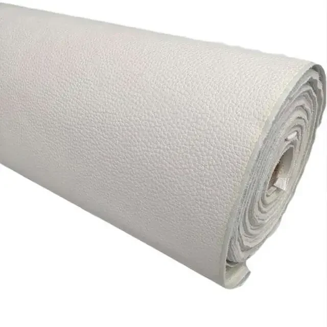 Kunstleer xp grove nerf kleur off white 140 cm breed