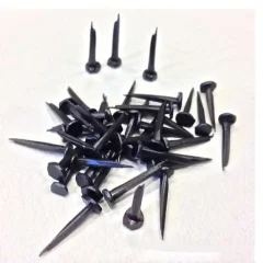 Zakje van 100 gram pondjes stoffeer spijkertjes