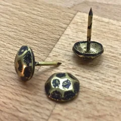 1000 gehamerde siernagels